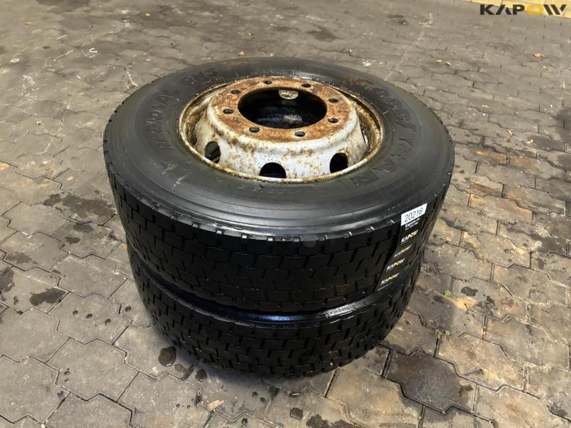 2 stk. Goodyear 4 stk. 285/70-R19.5 lastbil hjul 1