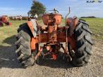 Allis-Chalmers 4 cylinder diesel traktor 6