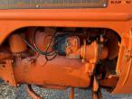 Allis-Chalmers D272 traktor 15