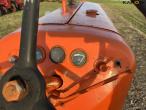 Allis-Chalmers D272 traktor 17