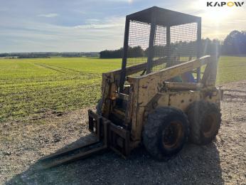 Case 1529 skidsteer loader