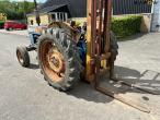 Ford 4000 med MTT byggelift 5