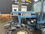 Ford 8210 traktor 9