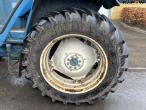 Ford 8210 traktor 45