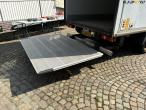 Ford Transit 2,4 TDCI Kassevogn m lift 73