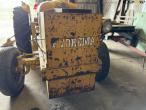 Fordson Super Major med Hydrema gravearm 9