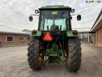 John Deere 3050  4 WD 6