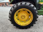 John Deere 3050  4 WD 64