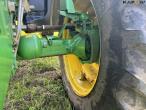 John Deere 6R145 4 WD med frontlift 11