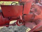 MC Cormick FU235 traktor 10