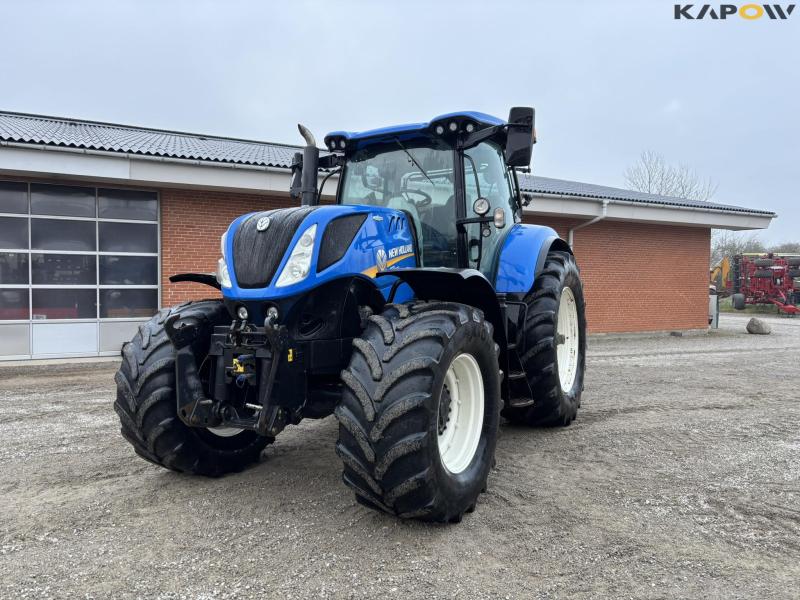 New Holland T7.270 traktor 1