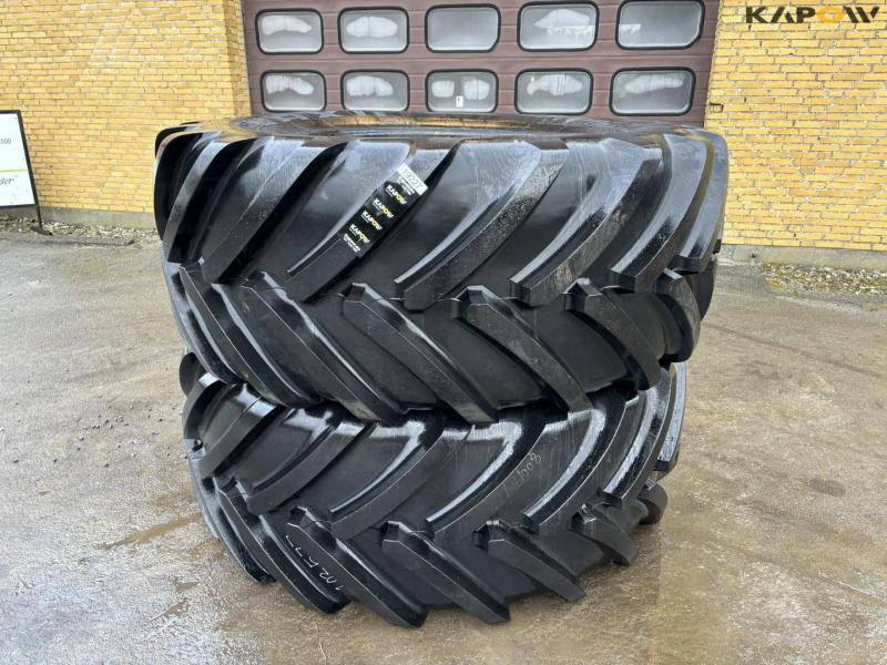 2 pcs 800/70-R38 tyres 1