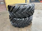 2 pcs 800/70-R38 tyres 3