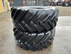 2 pcs 800/70-R38 tyres 4