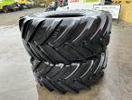 2 pcs 800/70-R38 tyres 8