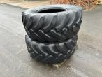 2 pieces 600/65 R28 tires 7