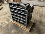 2 pieces Shelving + hydraulic parts 1