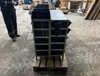 2 pieces Shelving + hydraulic parts 8