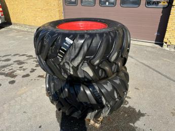 2 pcs Trelleborg 600/55-26.5 wheels