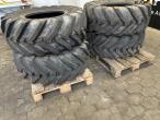 4 pcs 400/70-R20 13