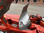 5 furrow Kuhn plough 20