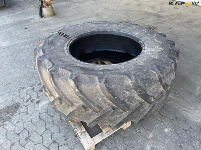 710/70-R38 tractor tires 1