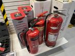 8 x Fire extinguisher + holder 3