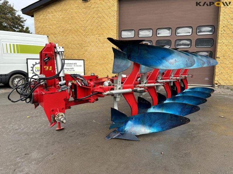 Agrolux 5-furrow plough 1