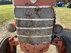 Allis-Chalmers 4 cylinder diesel tractor 14