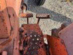 Allis-Chalmers 4 cylinder diesel tractor 28