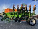 Amazone EDX9000-TC 12 row corn planter 8