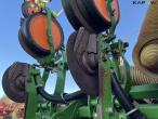 Amazone EDX9000-TC 12 row corn planter 22