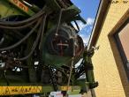 Amazone UX5200 sprayer 36m 27