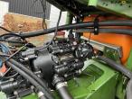 Amazone UX5200 trailer sprayer 18