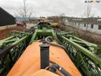 Amazone UX5200 trailer sprayer 44