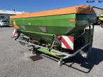 Amazone ZA-M 3000 fertilizer spreader 2