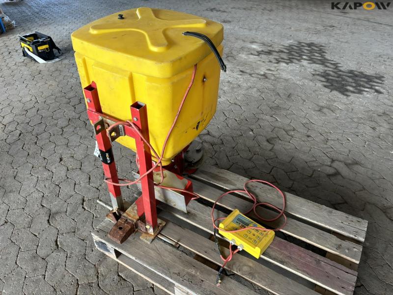 APV WD 100 salt spreader 1