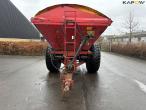 B6 Bredal fertilizer spreader 2