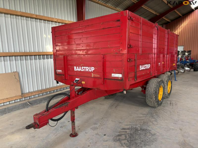 Baastrup 7 ton tipper with boogie 1