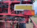 Bargam 3000 trailer sprayer with 28 meter boom 32