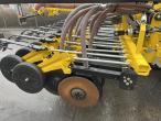 Bednar omega 6000FL seeder 9