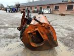 Concrete mixer with Volvo bracket 4