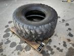 BKT 560/60-R22.5 tires 1