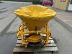 Beech bale FS 220 salt spreader hydraulic 2