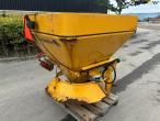 Beech bale S3 salt spreader 5