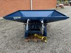 Book bale fertilizer spreader 2