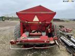 Bredal B6 fertilizer spreader with extra spare parts 6