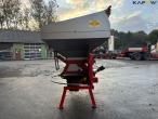 Bredal fertilizer spreader 4