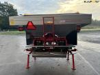 Bredal fertilizer spreader 6