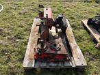 Bredal reduction gear and trailer hitch for B80 spreader 6